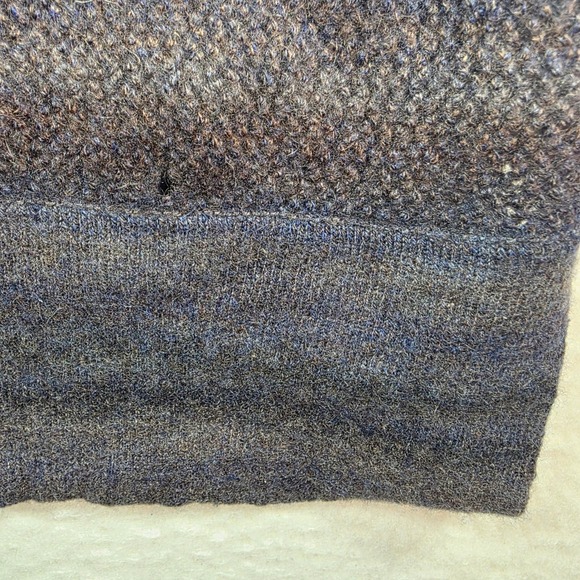 Autumn Cashmere Striped 100% Cashmere Crewneck Sweater Blue Grey Womens Medium - Picture 7 of 10